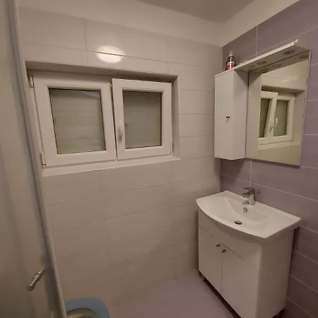 Emma Demarin Apartmán
