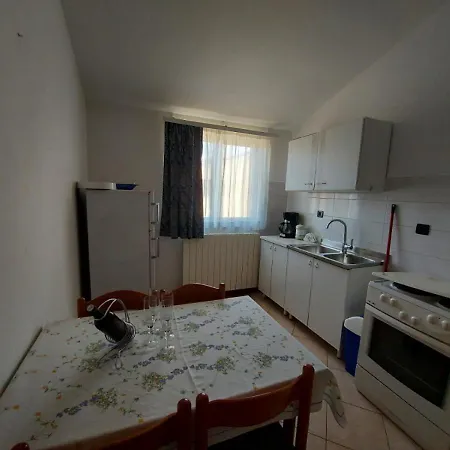 Apartment Emma Demarin