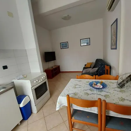 Emma Demarin Apartment *